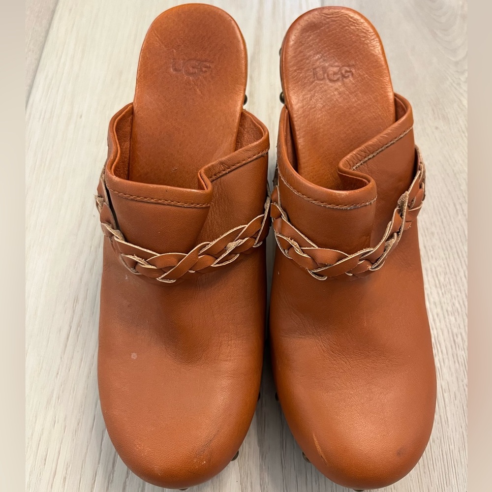 Ugg vintage mahogany brown clogs - Picture 1 of 9